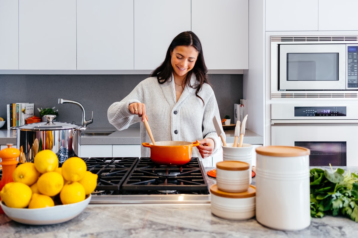High-protein nutrition and fitness meals