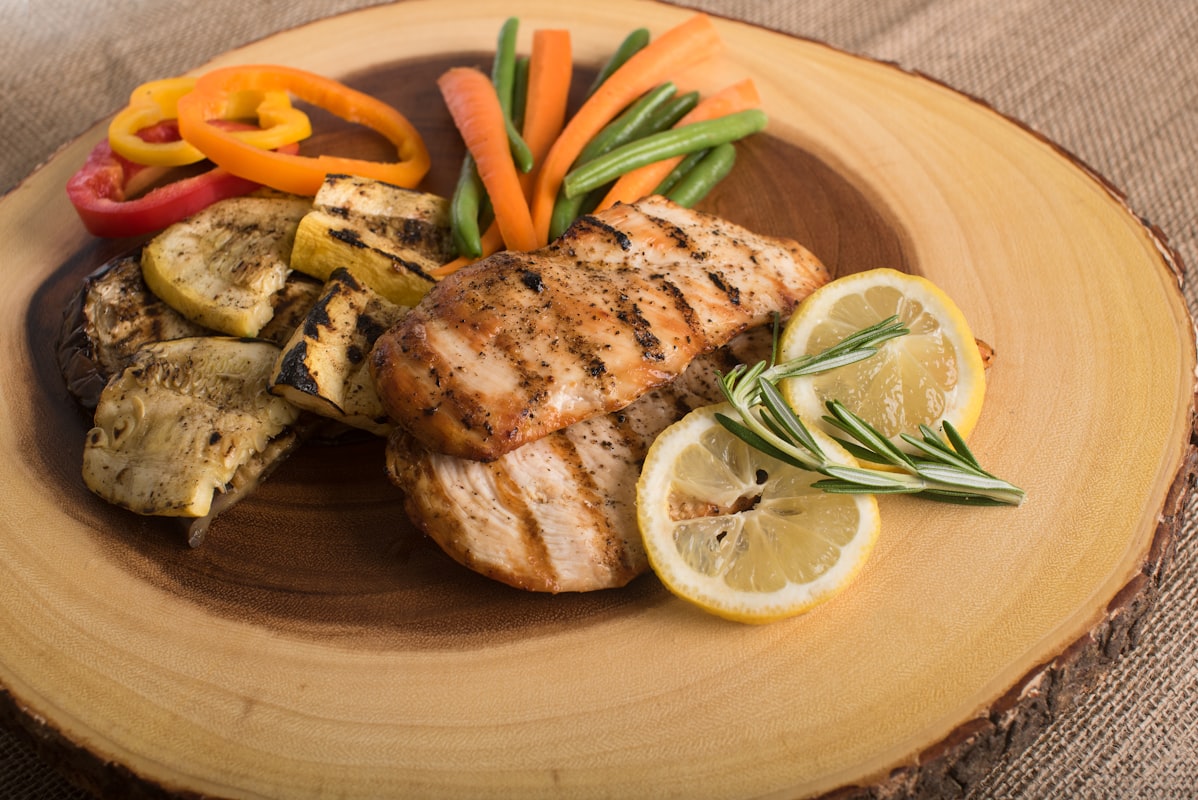 Pan-seared cod with lemon, garlic, and roasted asparagus